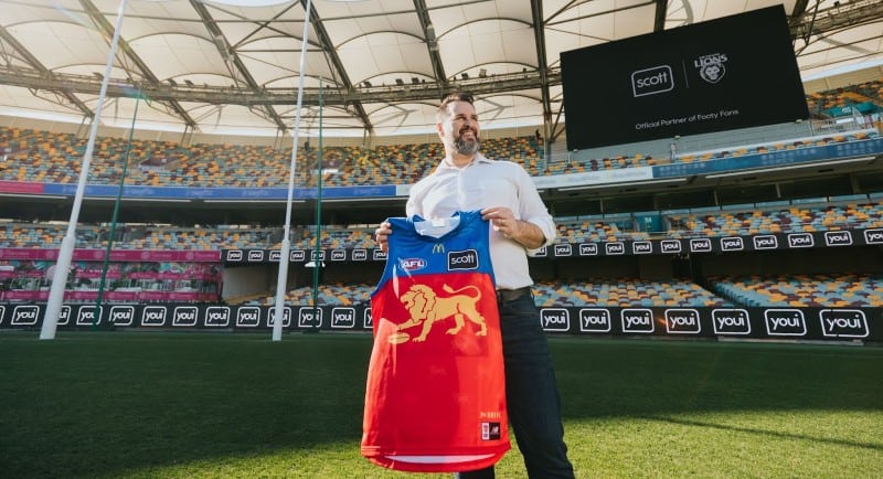 Youi hands over Brisbane Lions sponsorship keys to diehard fan Scott Villiers via M&C Saatchi Sport & Entertainment